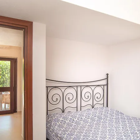 Vecchio Marino H4 * Палау